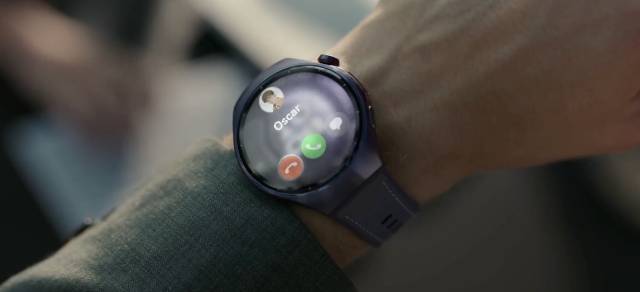 HUAWEI WATCH 5のeSIM